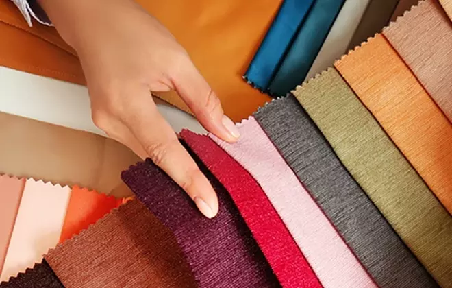 Fabrics tested in our labs receive a garment letter showing they have met LYCRA® brand performance standards. 